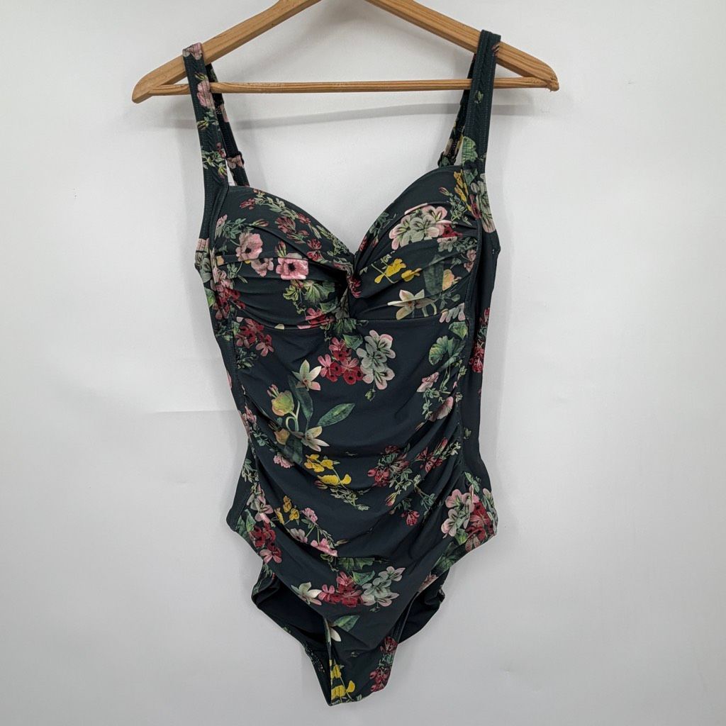Nip Tuck Swim Black Pink Ruched Floral Multi Fit Cup One Piece Swimsuit Size 8